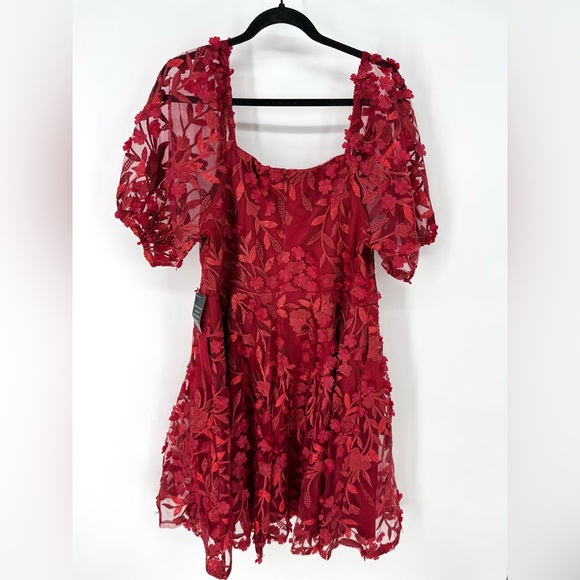 Torrid Red feminine whimsical, whimsy Floral Lace Mini Dress size 12 NWT - Picture 5 of 12